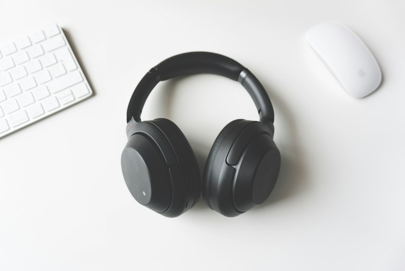 Apple AirPods Max USB-C Garansi Resmi